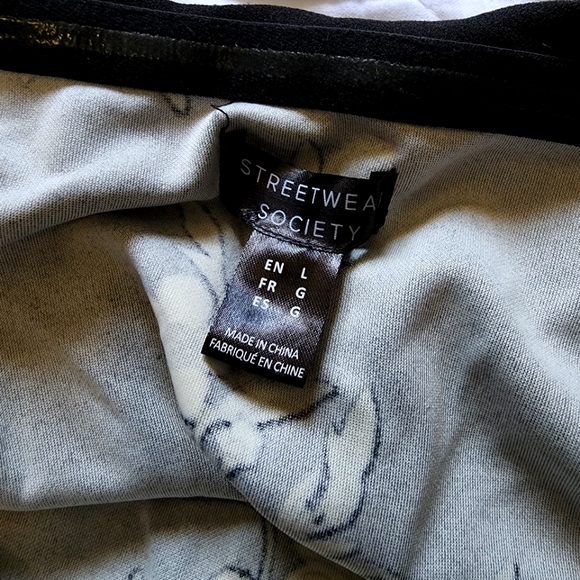 Woman's Jumpsuit (Large) - Picture 2 of 3